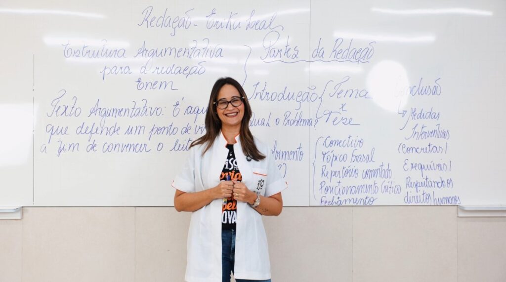 redação do enem - Lá Vem o Enem